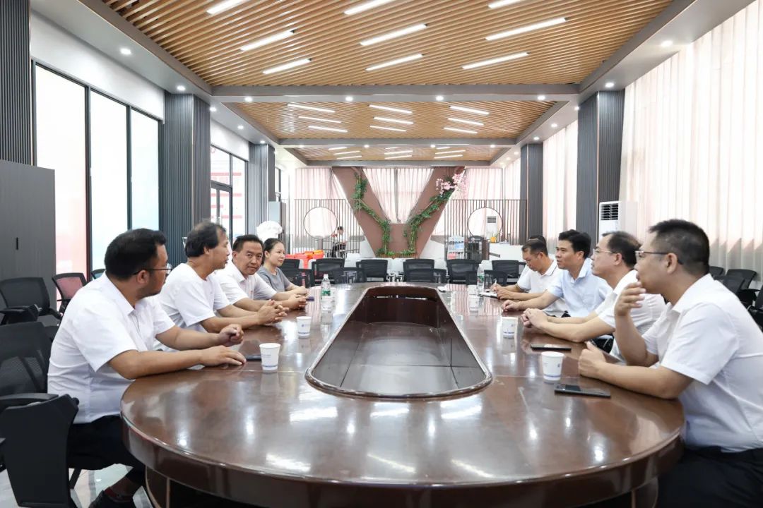 【红领浔州 铸魂育人】桂平市委领导深入乐鱼注册指导开学工作