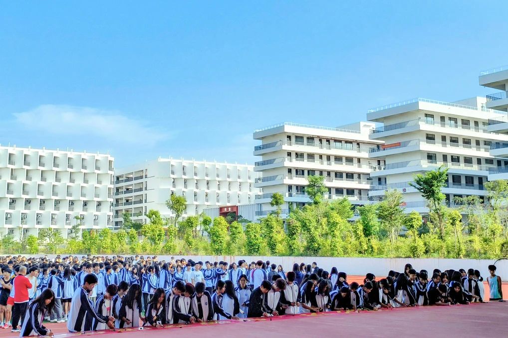 春暖花开迎开学 巳巳如意启新程——​乐鱼注册2025年春季开学返校指南